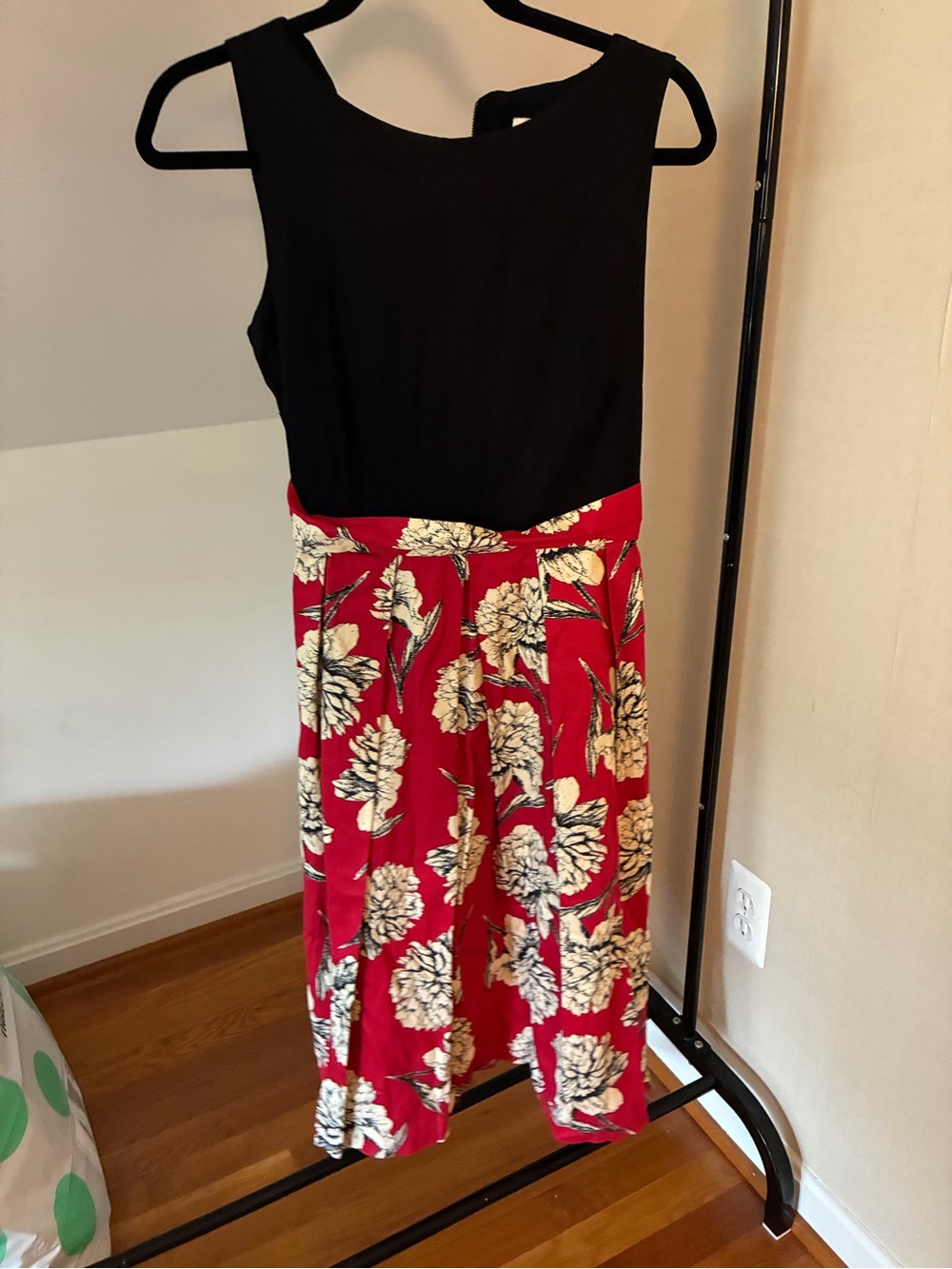 Closet Black, Red & Cream Floral dress - size 12
